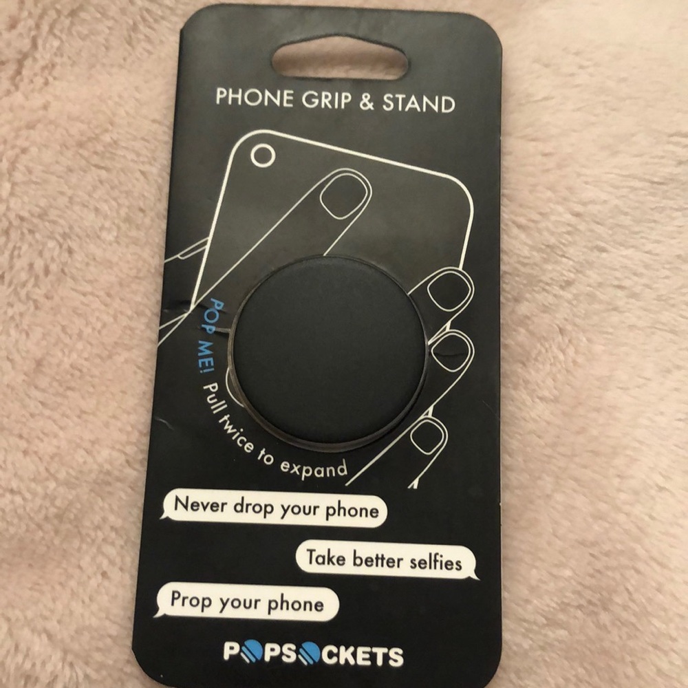 Solid black POPSOCKET!! BRAND NEW!